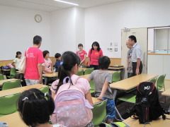 子ども体験ツアー館長あいさつ