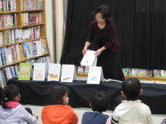 H22年子ども読書物語1